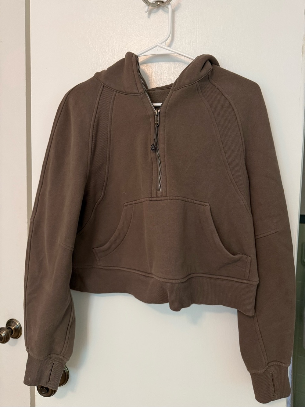 Lululemon Scuba Cropped Hoodie